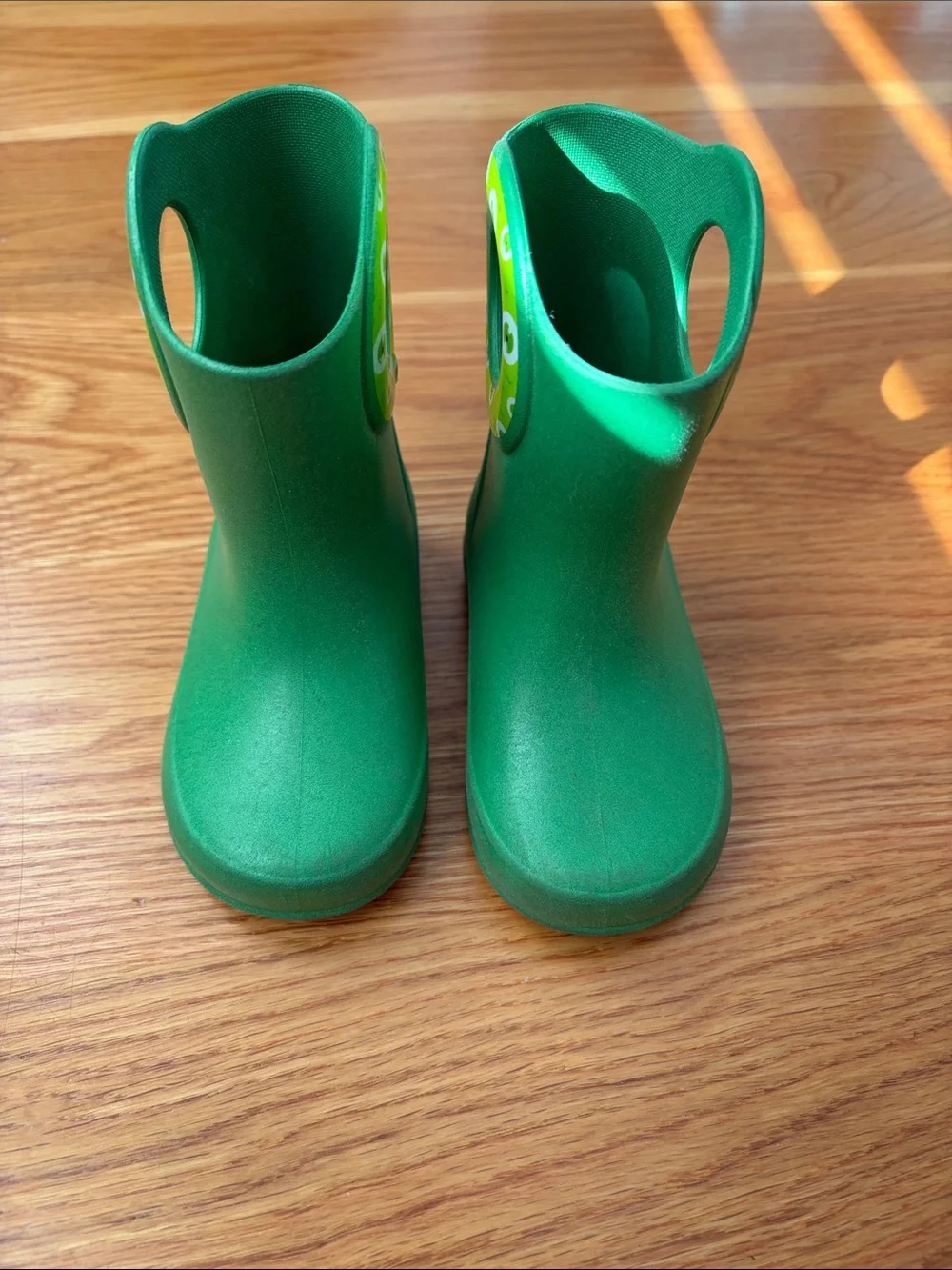 Okabashi Green Kids Rain Boots with Round Pull Handles
